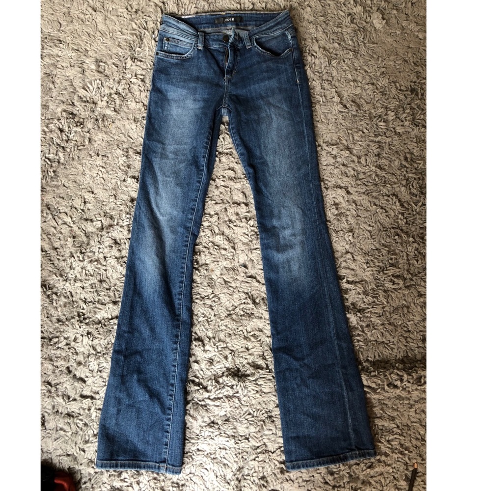 Joes Jeans skinny kick style jeans!
